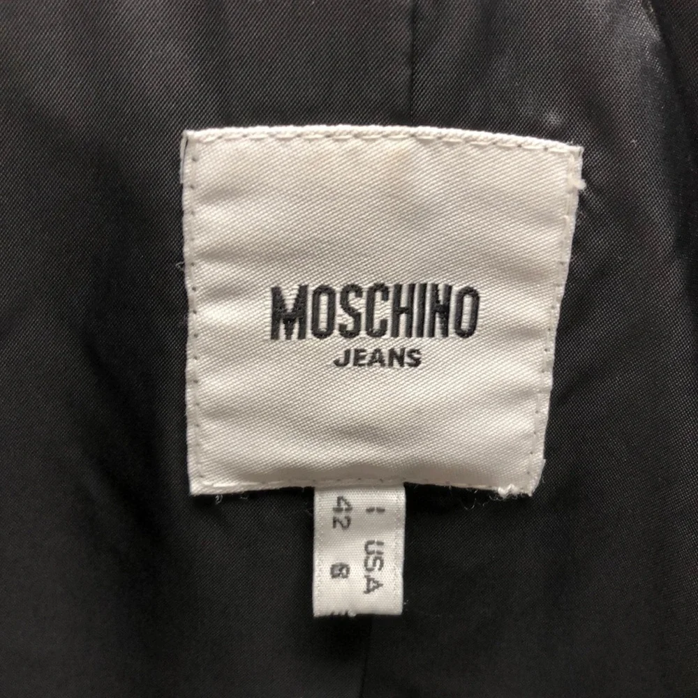 COPY - MOSCHINO Jeans Black Coat W/ Latch Detail - Picture 4 of 6